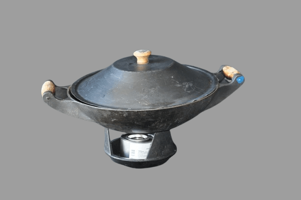 אווק יצוק עם מעמד