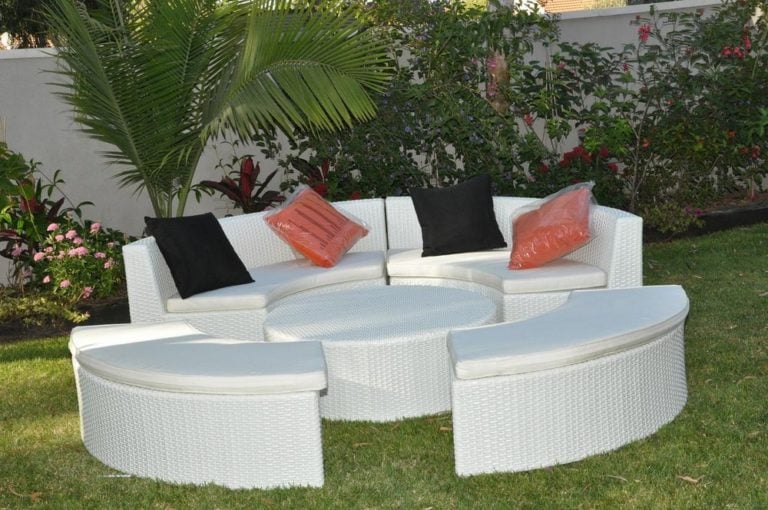 סט ראטן 360 מעלות עם שולחן