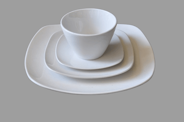 צלחת מרובעת מעוגלת בפינות סט יפני