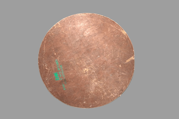 שולחן עגול קוטר 160 ל8-10 אנשים